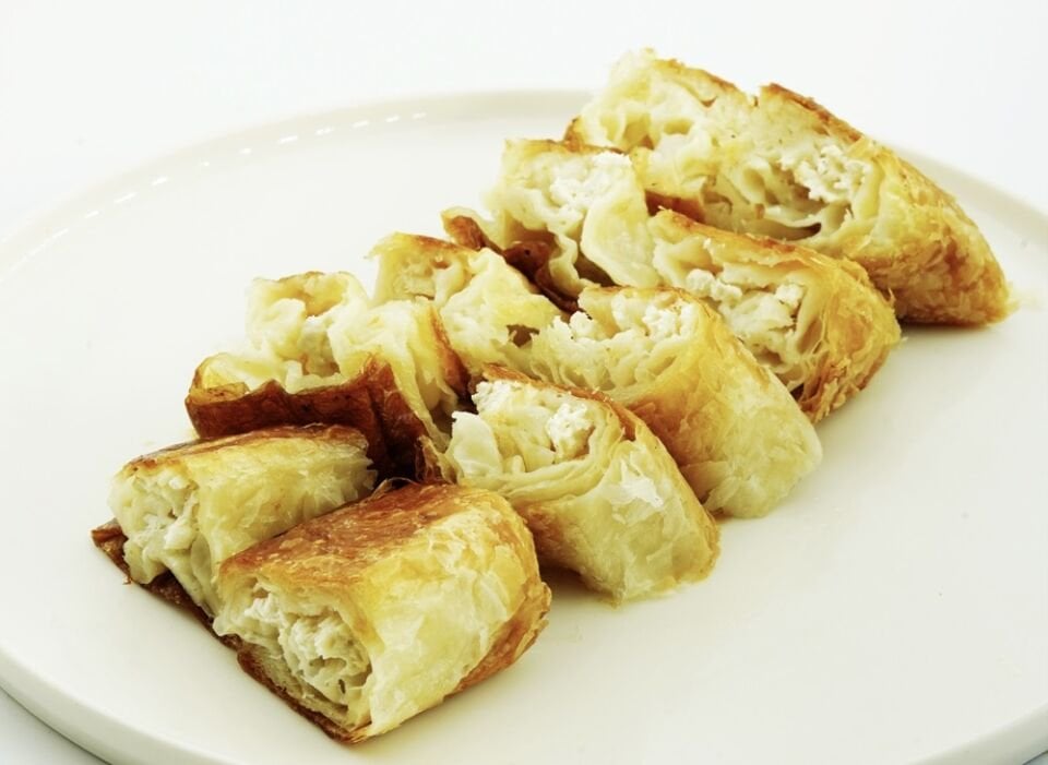 Kol Böreği