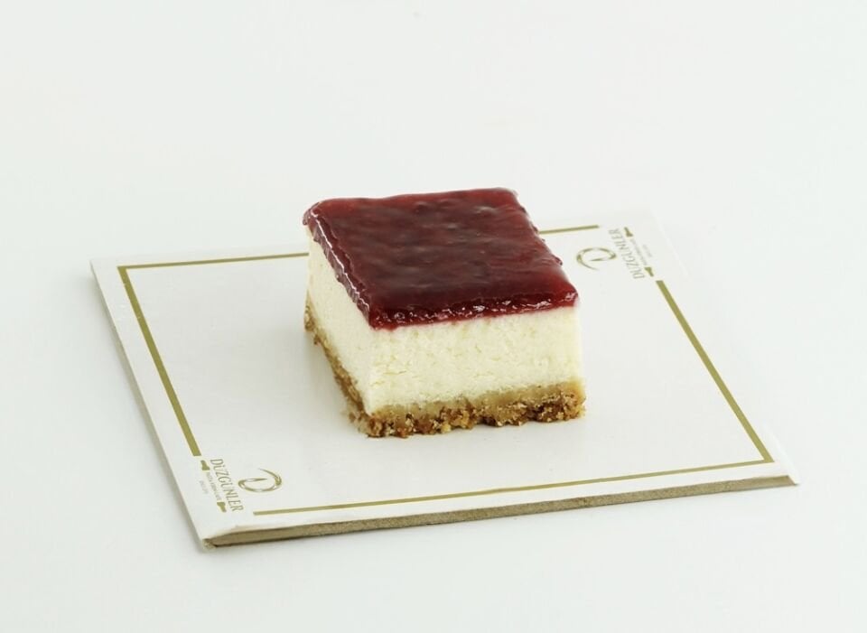MİNİ CHEESE CAKE FRAMBUAZLI