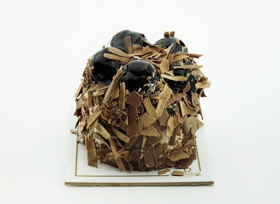 PROFİTEROL ÇİKOLATALI PASTA