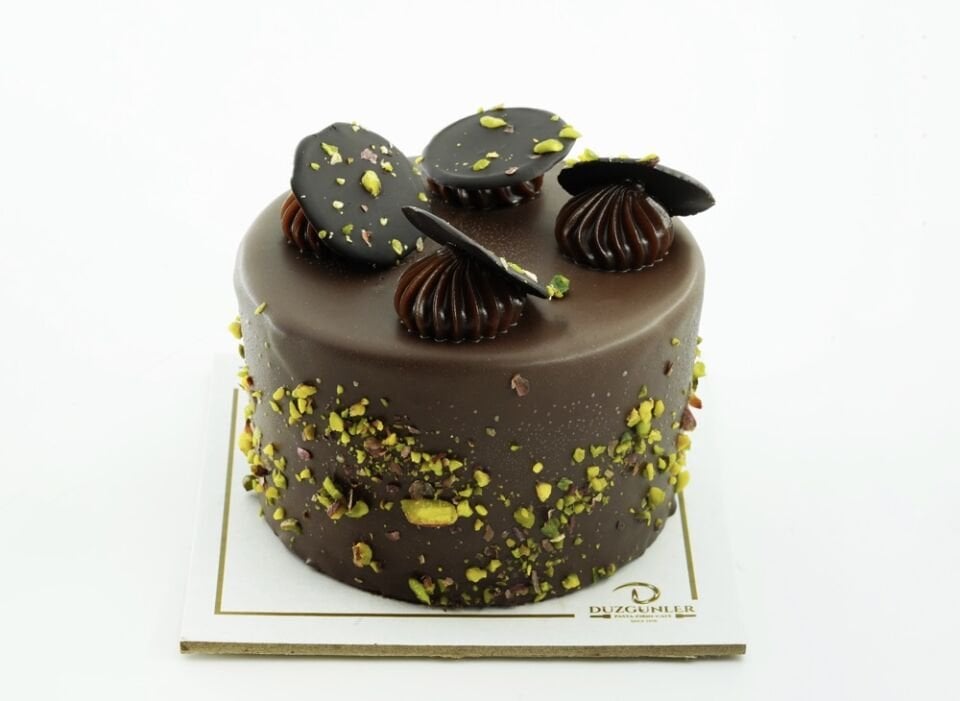 FISTIK ÇİKOLATALI PASTA