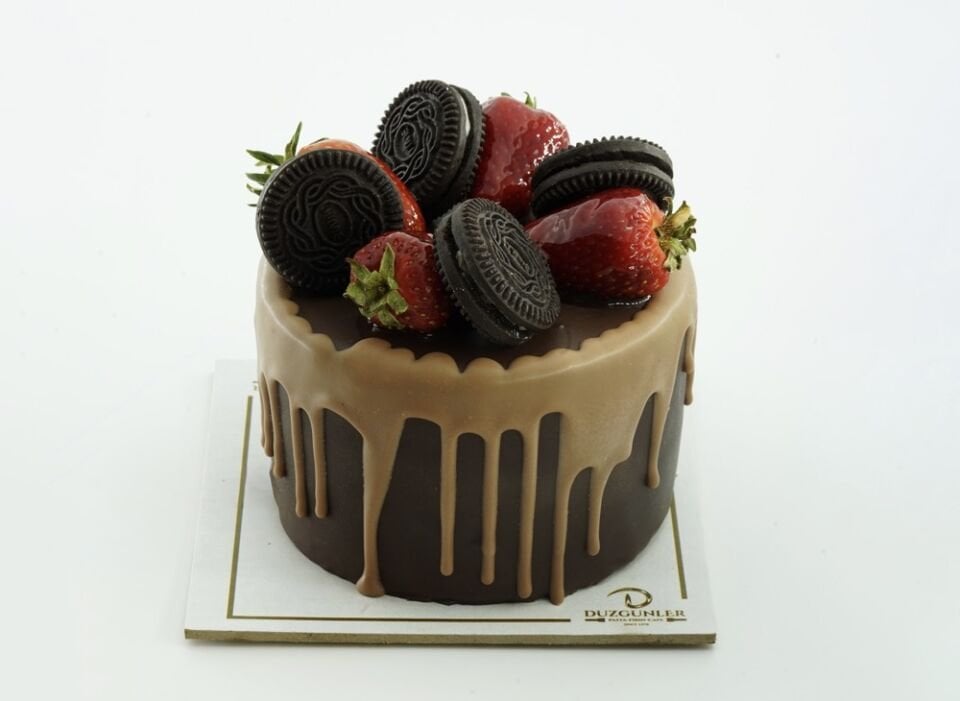 OREO ÇİLEK PASTA