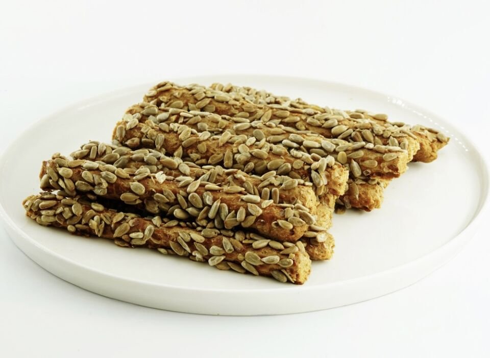 KIRIK KIRAK ÇEKİRDEKLİ